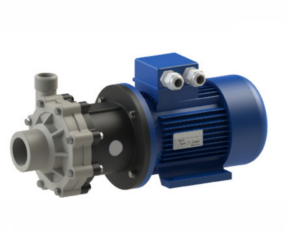 Motore elettrico potente industriale blu.